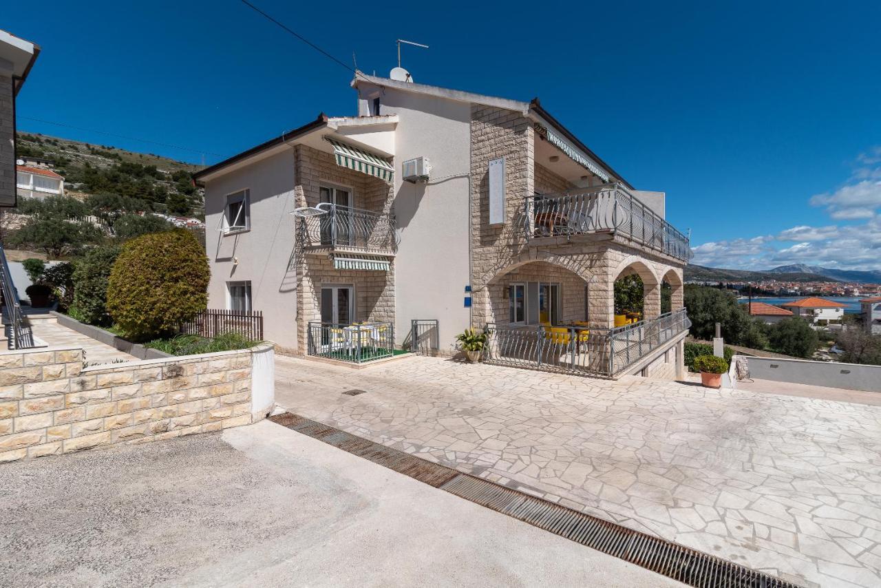 Bikaca 1 Lägenhet Trogir Exteriör bild