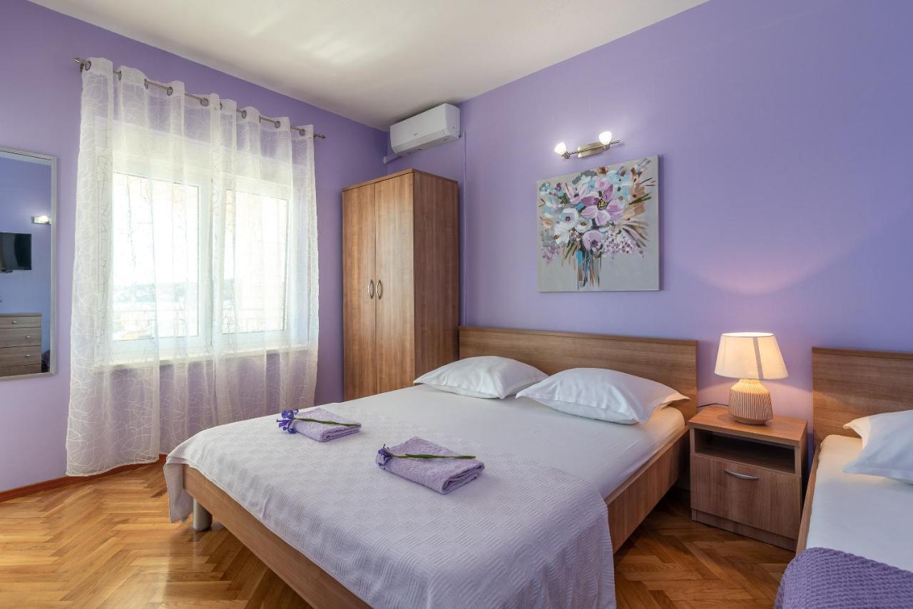 Bikaca 1 Lägenhet Trogir Exteriör bild
