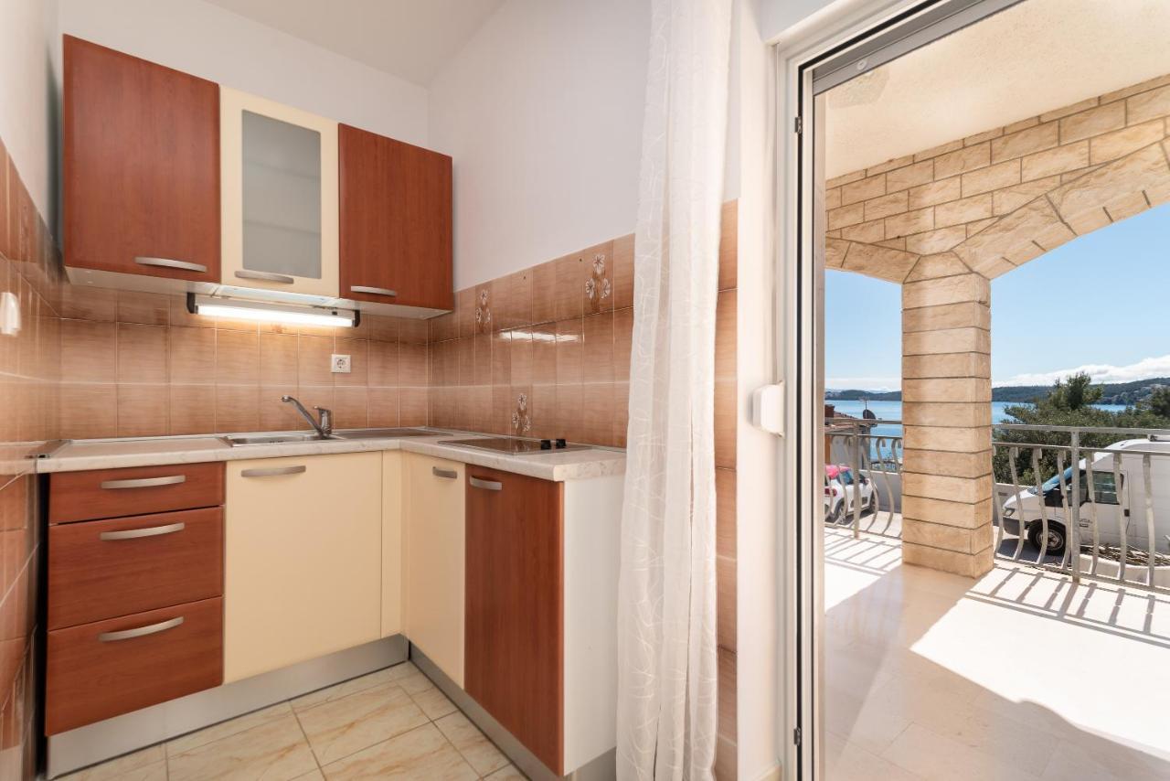 Bikaca 1 Lägenhet Trogir Exteriör bild